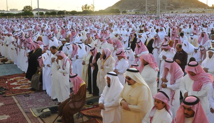 موعد صلاة عيد الفطر في الرياض