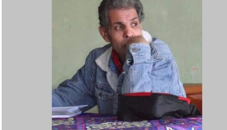 الشاعر علي عبد العزيز