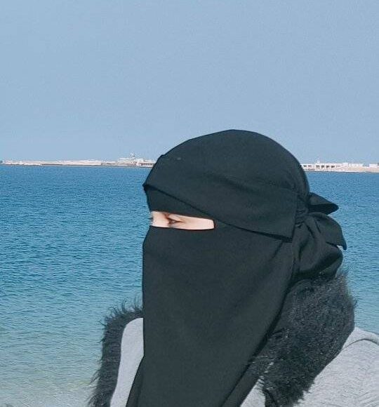 الشاعرة عايده جابر